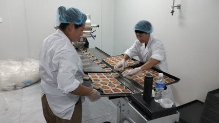 特色產(chǎn)業(yè)共富裕 民族團(tuán)結(jié)譜新篇